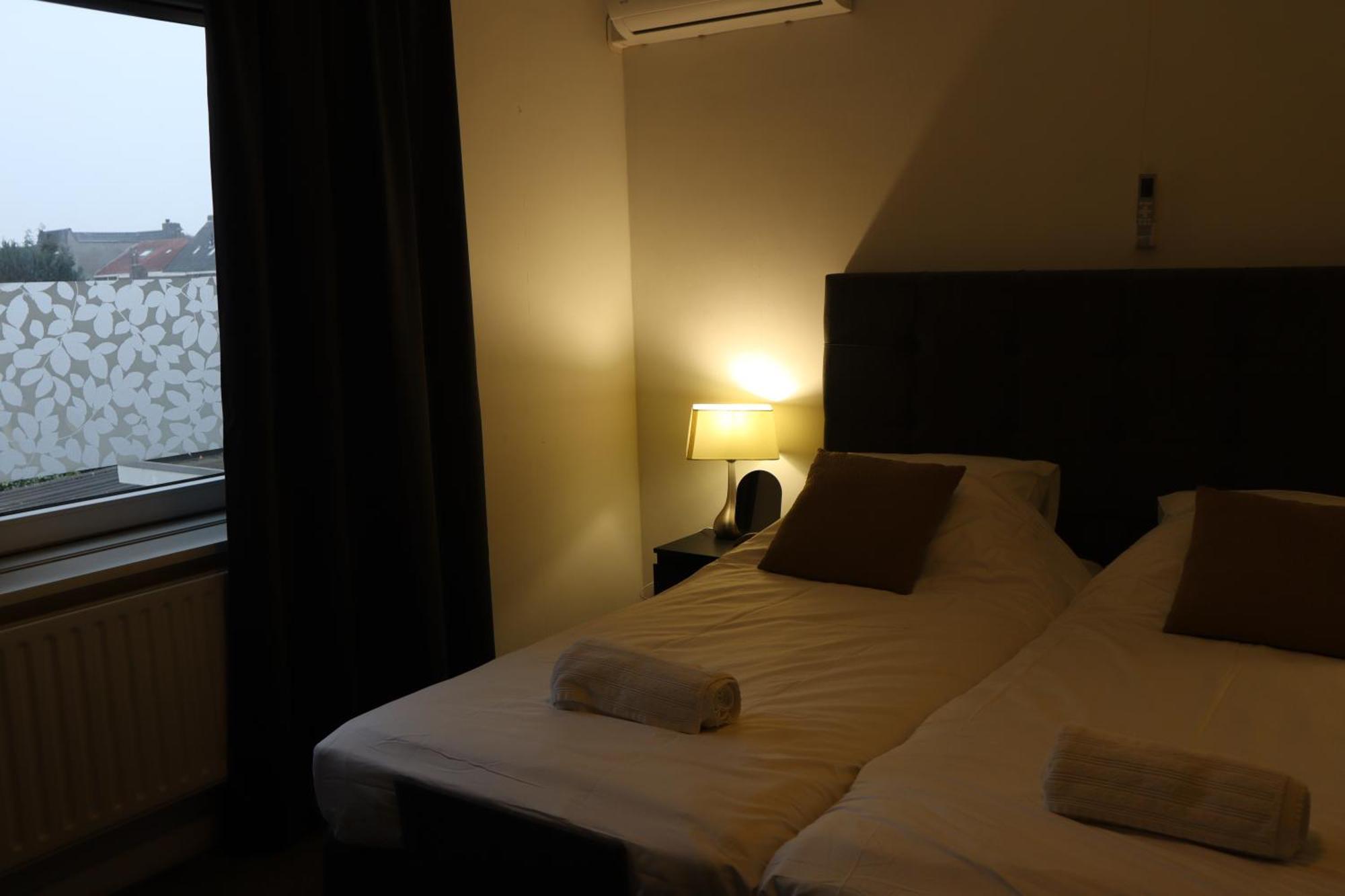 Room Stella Suite Tilburg Bagian luar foto